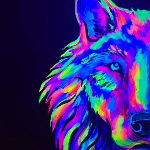 Cuadro The Wolf fluorescente terminado en taller Wine and Art Barcelona